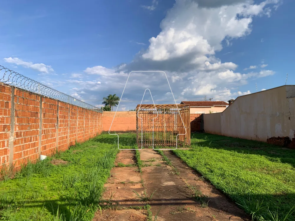 Comprar Terreno / Padr&atilde;o em Ara&ccedil;atuba R$ 230.000,00 - Foto 2