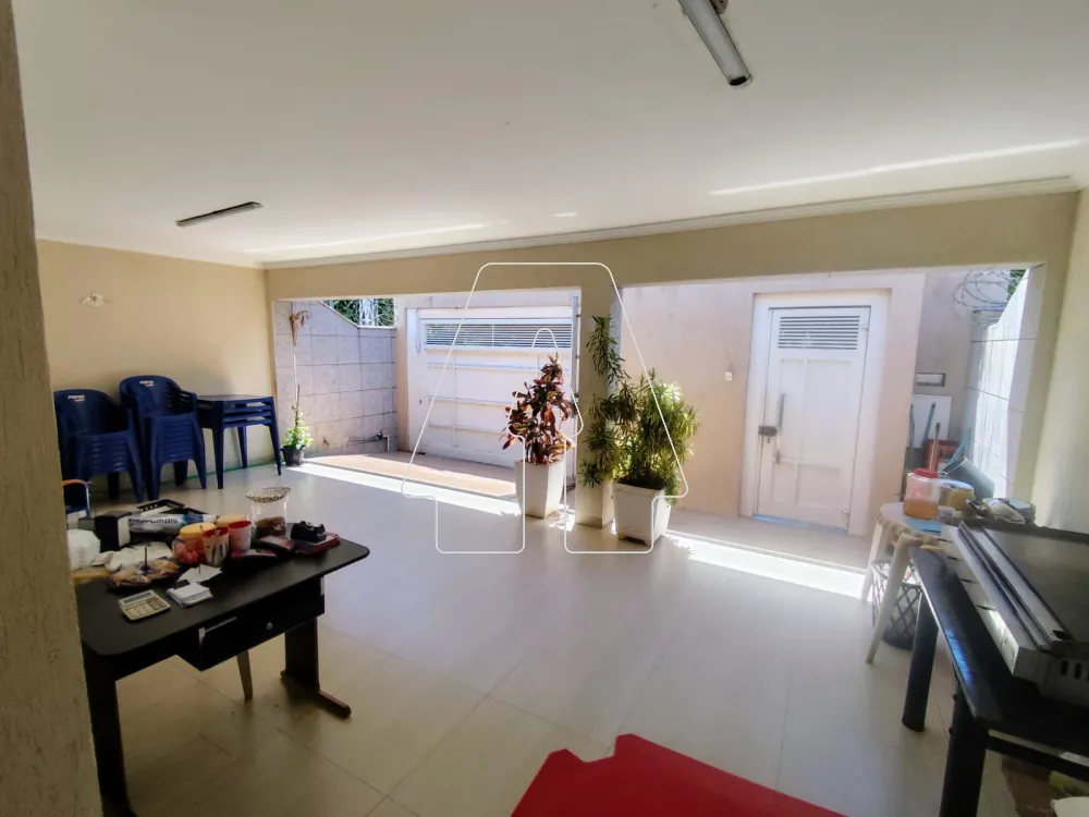 Comprar Casa / Residencial em Ara&ccedil;atuba R$ 350.000,00 - Foto 2