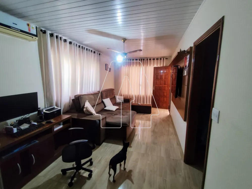 Comprar Casa / Residencial em Ara&ccedil;atuba R$ 350.000,00 - Foto 4