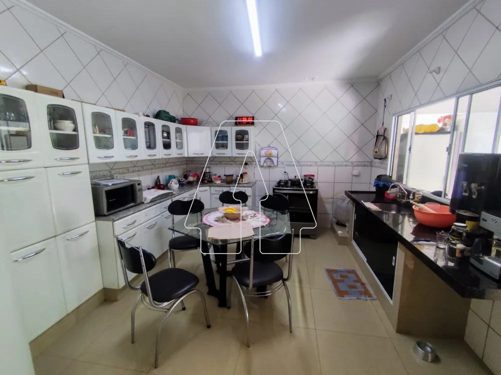 Comprar Casa / Residencial em Ara&ccedil;atuba R$ 350.000,00 - Foto 6