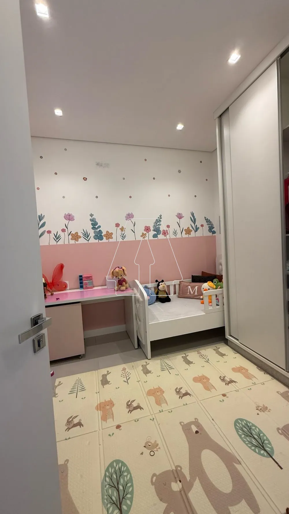 Comprar Casa / Condom&iacute;nio em Ara&ccedil;atuba R$ 890.000,00 - Foto 14