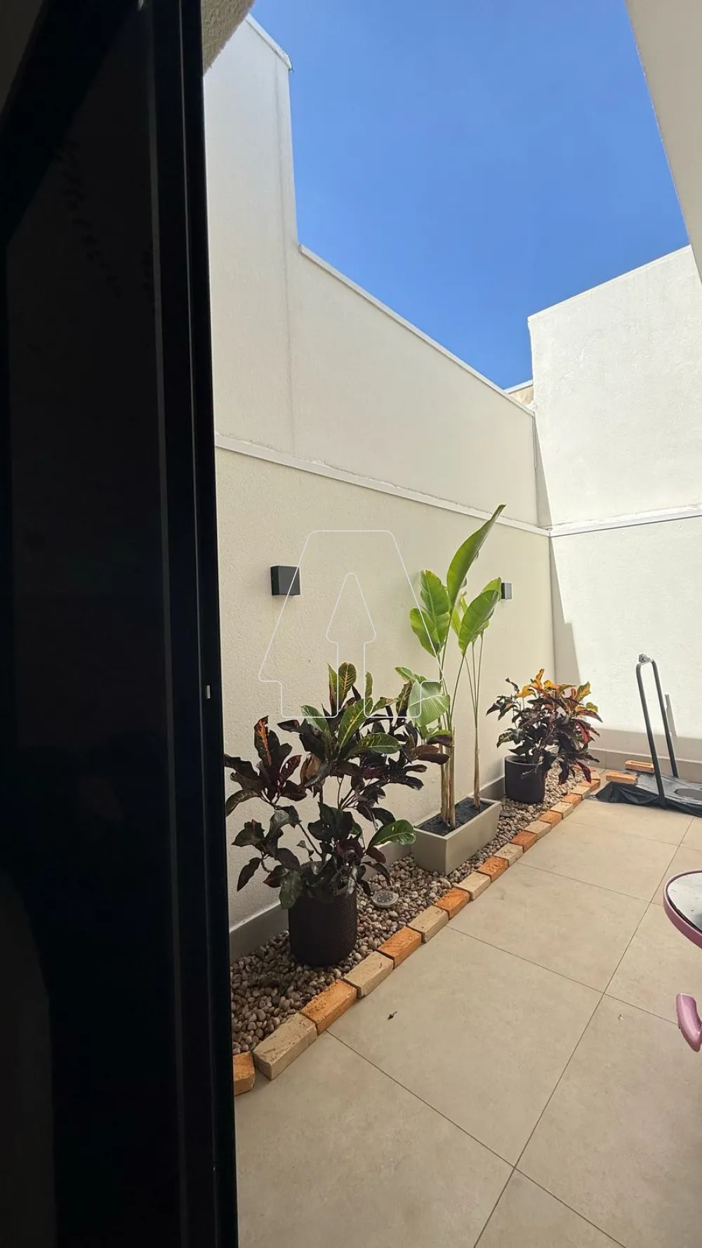 Comprar Casa / Condom&iacute;nio em Ara&ccedil;atuba R$ 890.000,00 - Foto 18