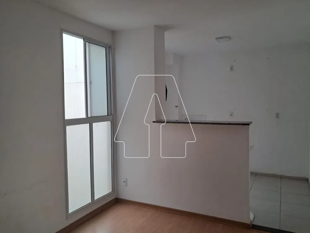 Comprar Apartamento / Padr&atilde;o em Ara&ccedil;atuba R$ 135.000,00 - Foto 1