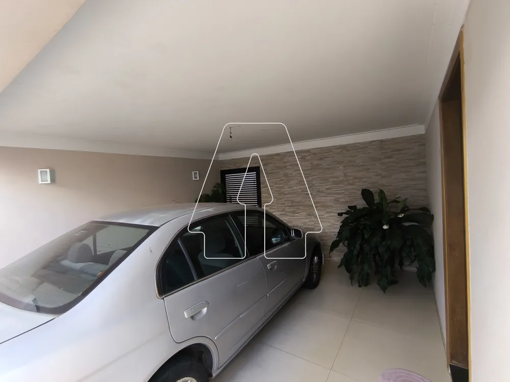 Comprar Casa / Residencial em Ara&ccedil;atuba R$ 750.000,00 - Foto 1