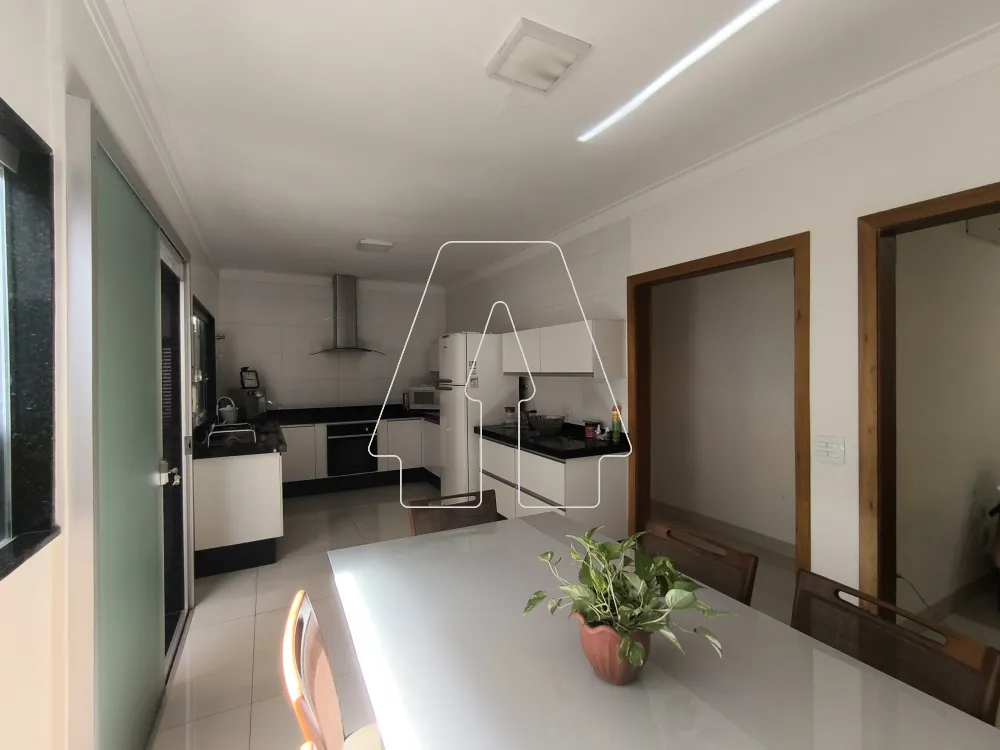 Comprar Casa / Residencial em Ara&ccedil;atuba R$ 750.000,00 - Foto 7