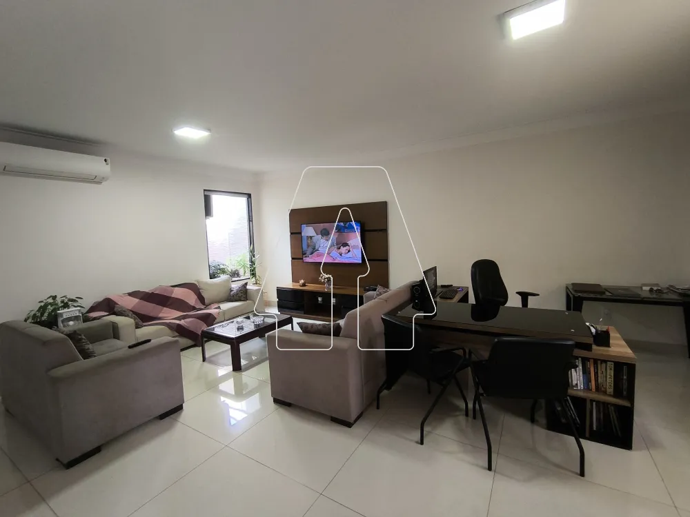 Comprar Casa / Residencial em Ara&ccedil;atuba R$ 750.000,00 - Foto 3