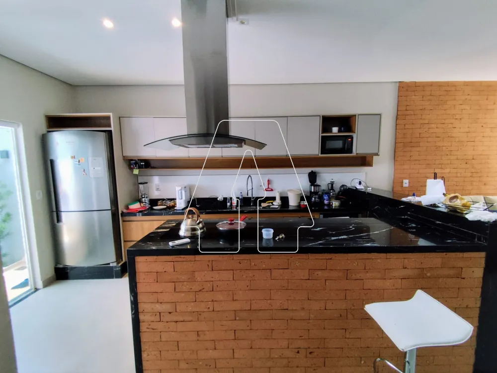 Comprar Casa / Condom&iacute;nio em Ara&ccedil;atuba R$ 800.000,00 - Foto 6
