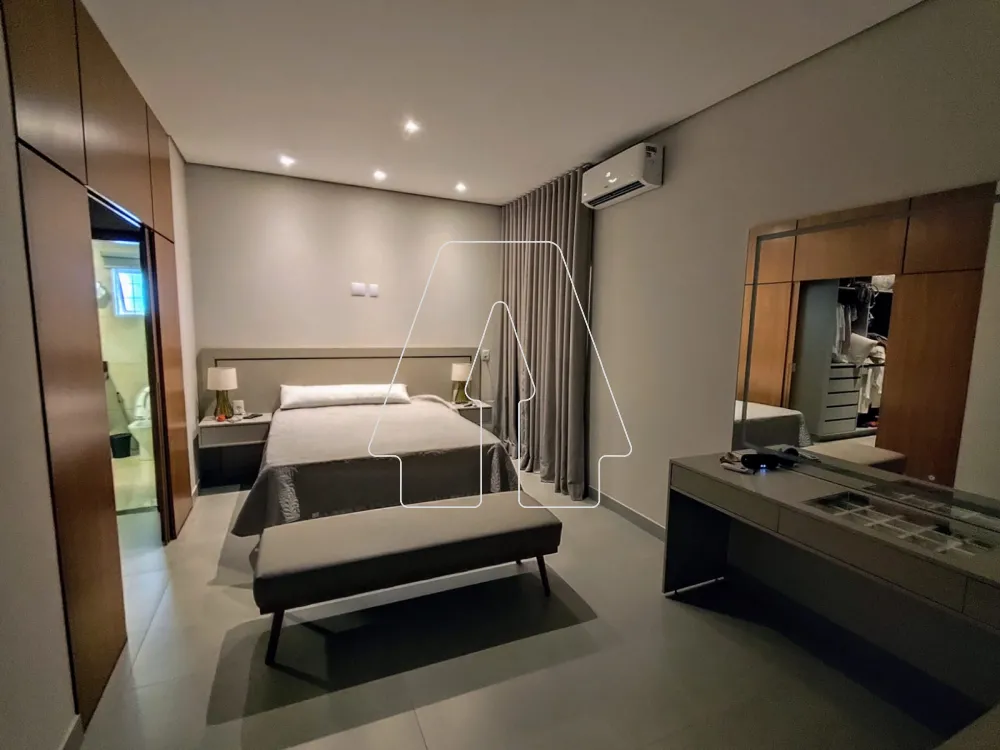 Comprar Casa / Condom&iacute;nio em Ara&ccedil;atuba R$ 800.000,00 - Foto 10