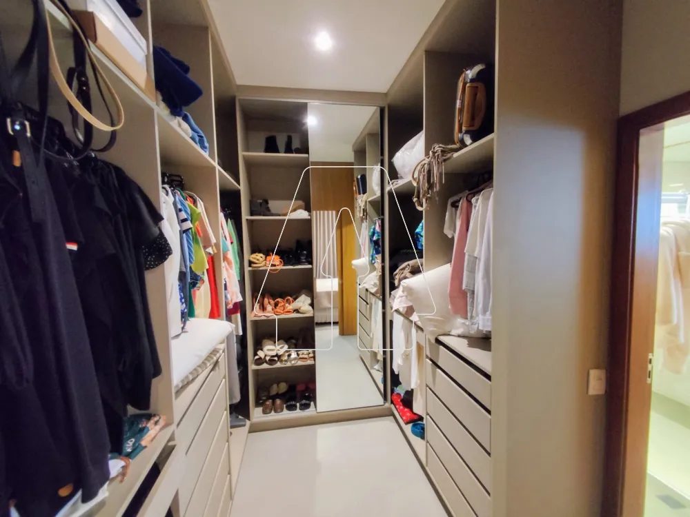 Comprar Casa / Condom&iacute;nio em Ara&ccedil;atuba R$ 800.000,00 - Foto 12