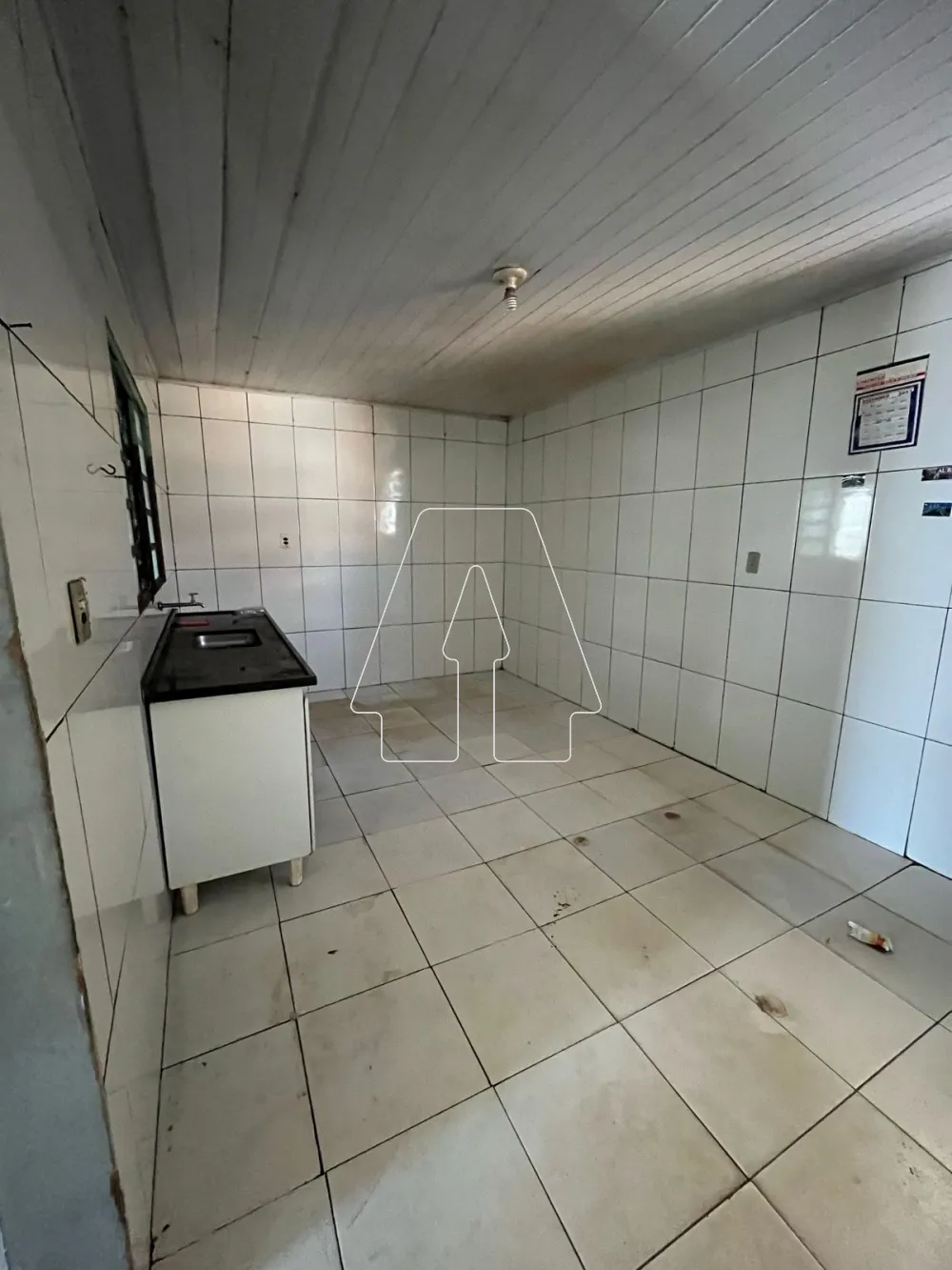Comprar Casa / Residencial em Ara&ccedil;atuba R$ 135.000,00 - Foto 4