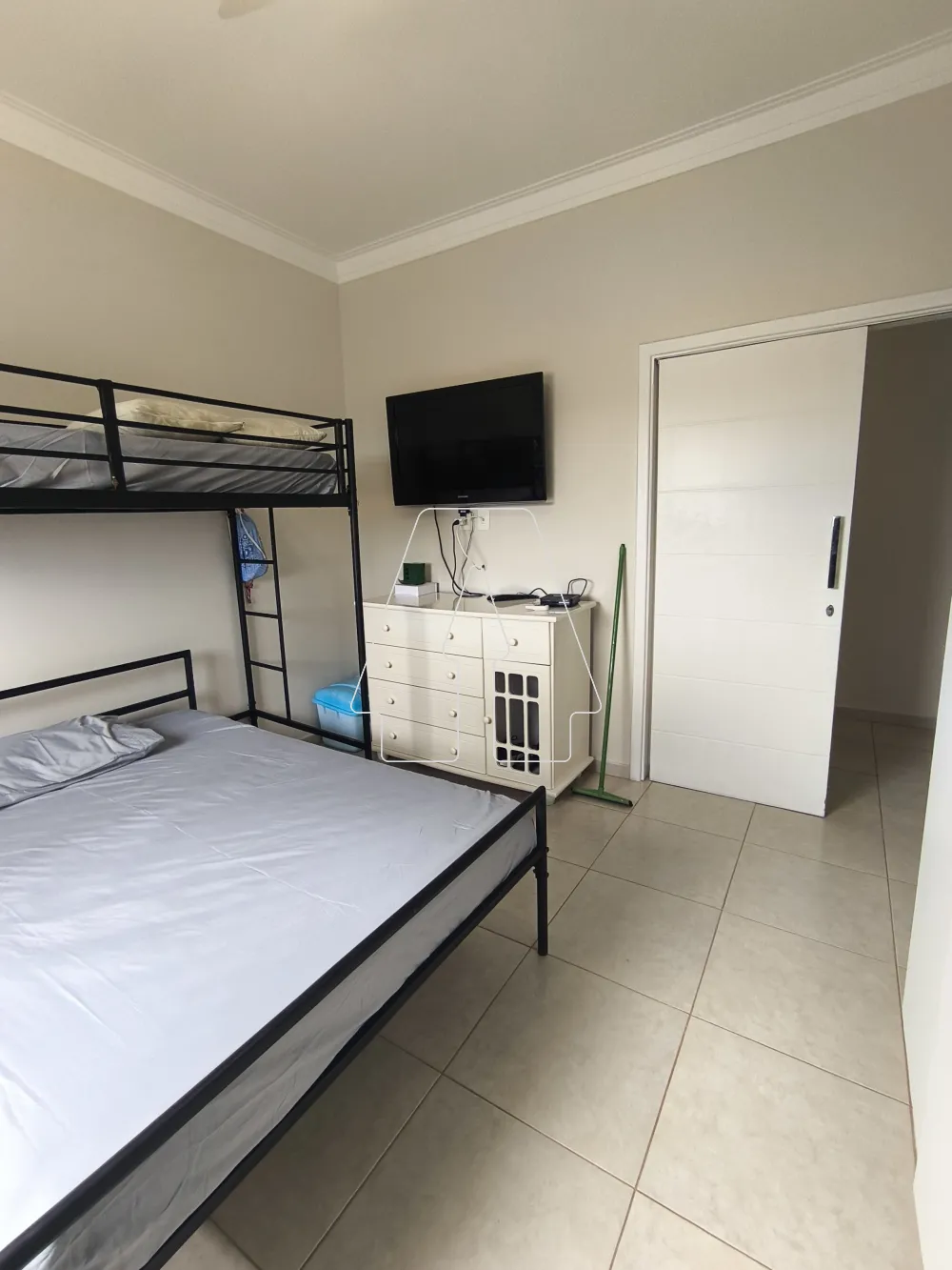 Comprar Casa / Condom&iacute;nio em Ara&ccedil;atuba R$ 1.600.000,00 - Foto 14