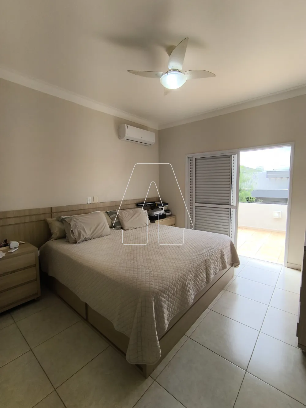 Comprar Casa / Condom&iacute;nio em Ara&ccedil;atuba R$ 1.600.000,00 - Foto 18