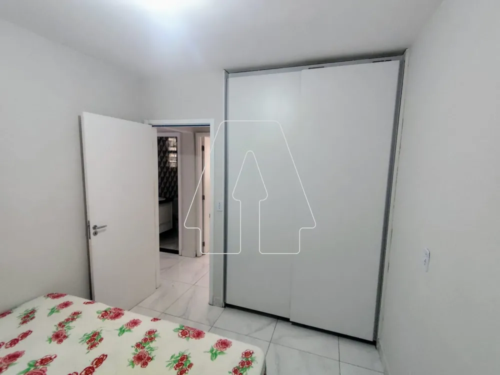 Comprar Apartamento / Padr&atilde;o em Ara&ccedil;atuba R$ 190.000,00 - Foto 7