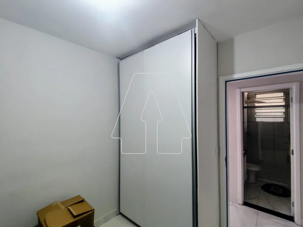 Comprar Apartamento / Padr&atilde;o em Ara&ccedil;atuba R$ 190.000,00 - Foto 9