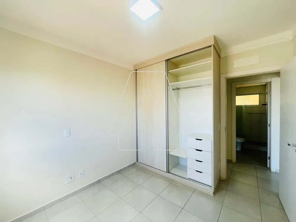 Comprar Apartamento / Padr&atilde;o em Ara&ccedil;atuba R$ 450.000,00 - Foto 15