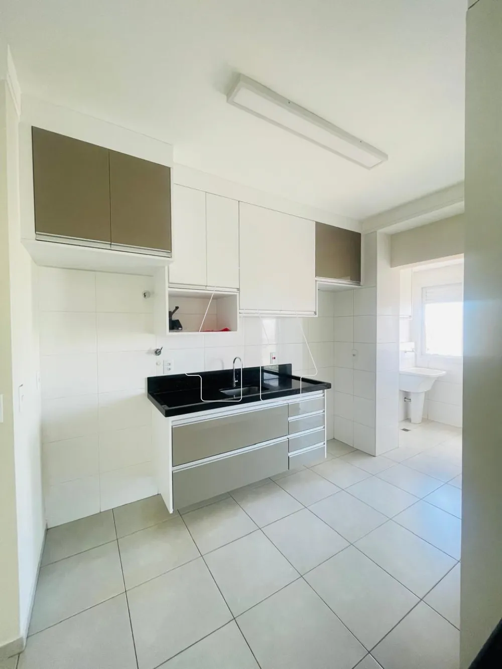 Comprar Apartamento / Padr&atilde;o em Ara&ccedil;atuba R$ 450.000,00 - Foto 8