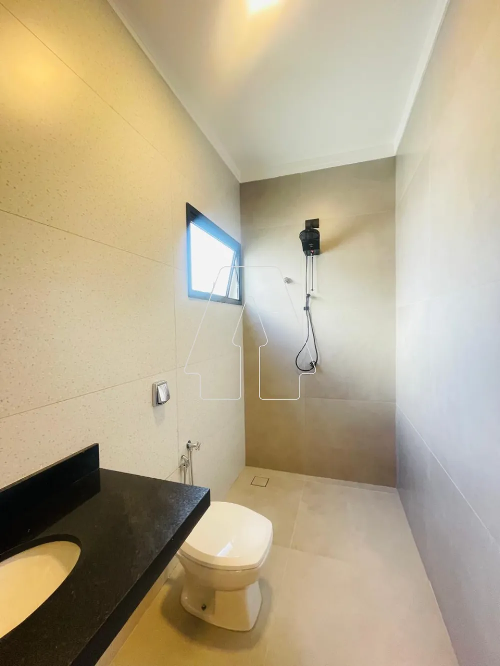 Comprar Casa / Condom&iacute;nio em Ara&ccedil;atuba R$ 750.000,00 - Foto 10
