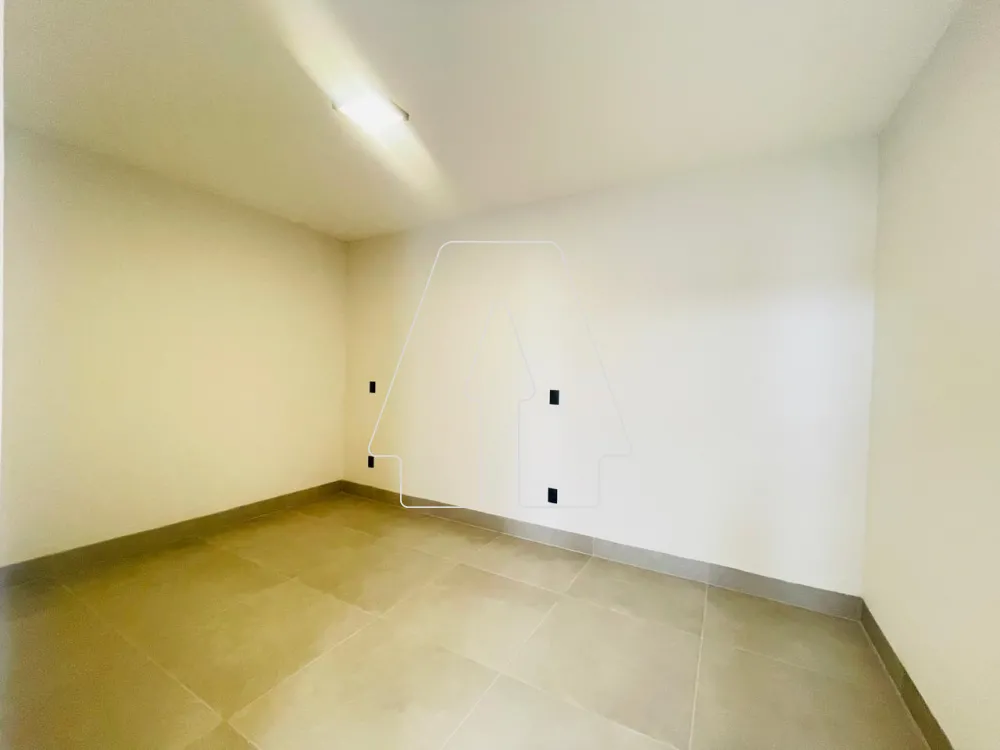Comprar Casa / Condom&iacute;nio em Ara&ccedil;atuba R$ 750.000,00 - Foto 11