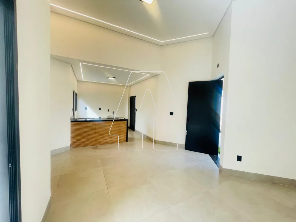 Comprar Casa / Condom&iacute;nio em Ara&ccedil;atuba R$ 750.000,00 - Foto 3