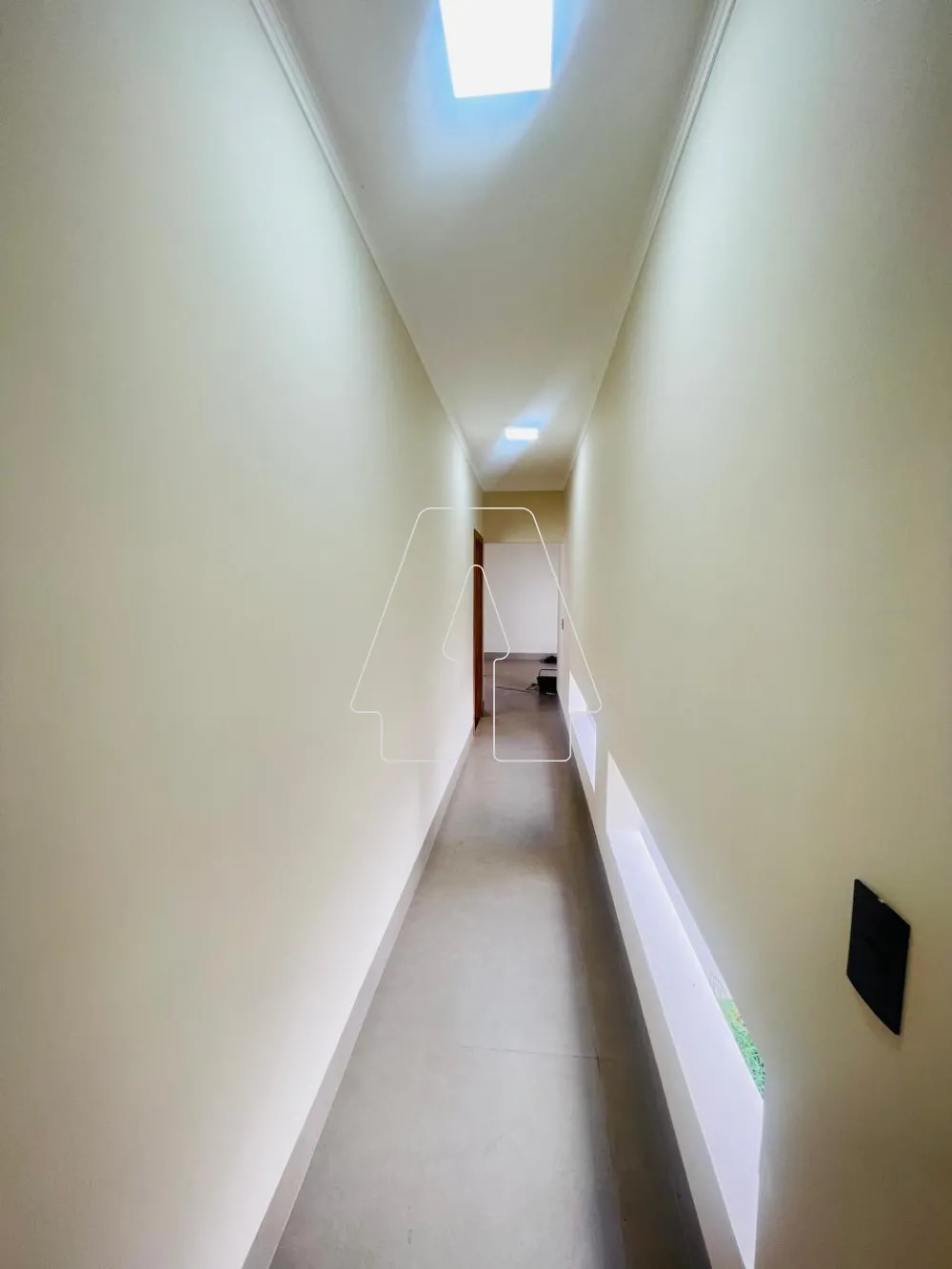 Comprar Casa / Condom&iacute;nio em Ara&ccedil;atuba R$ 690.000,00 - Foto 11