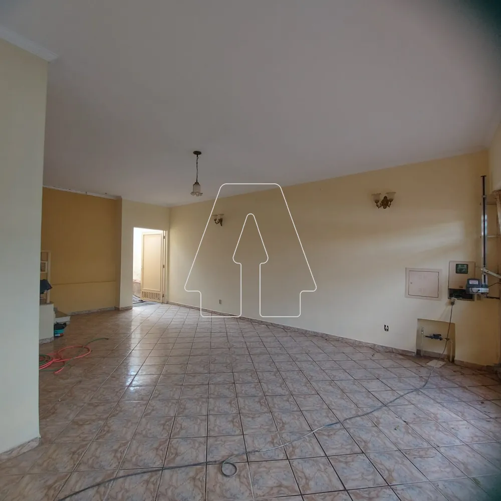 Alugar Casa / Residencial em Ara&ccedil;atuba R$ 1.700,00 - Foto 16