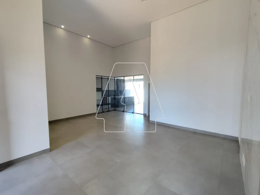 Comprar Casa / Condom&iacute;nio em Ara&ccedil;atuba R$ 1.450.000,00 - Foto 1