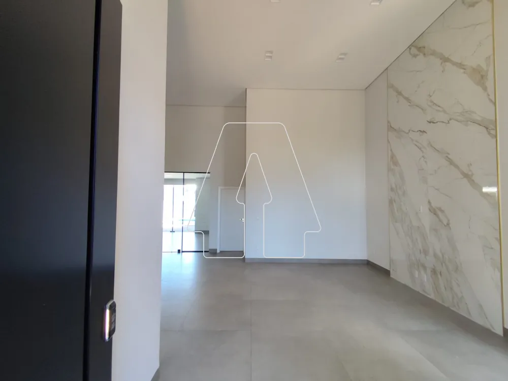Comprar Casa / Condom&iacute;nio em Ara&ccedil;atuba R$ 1.450.000,00 - Foto 2