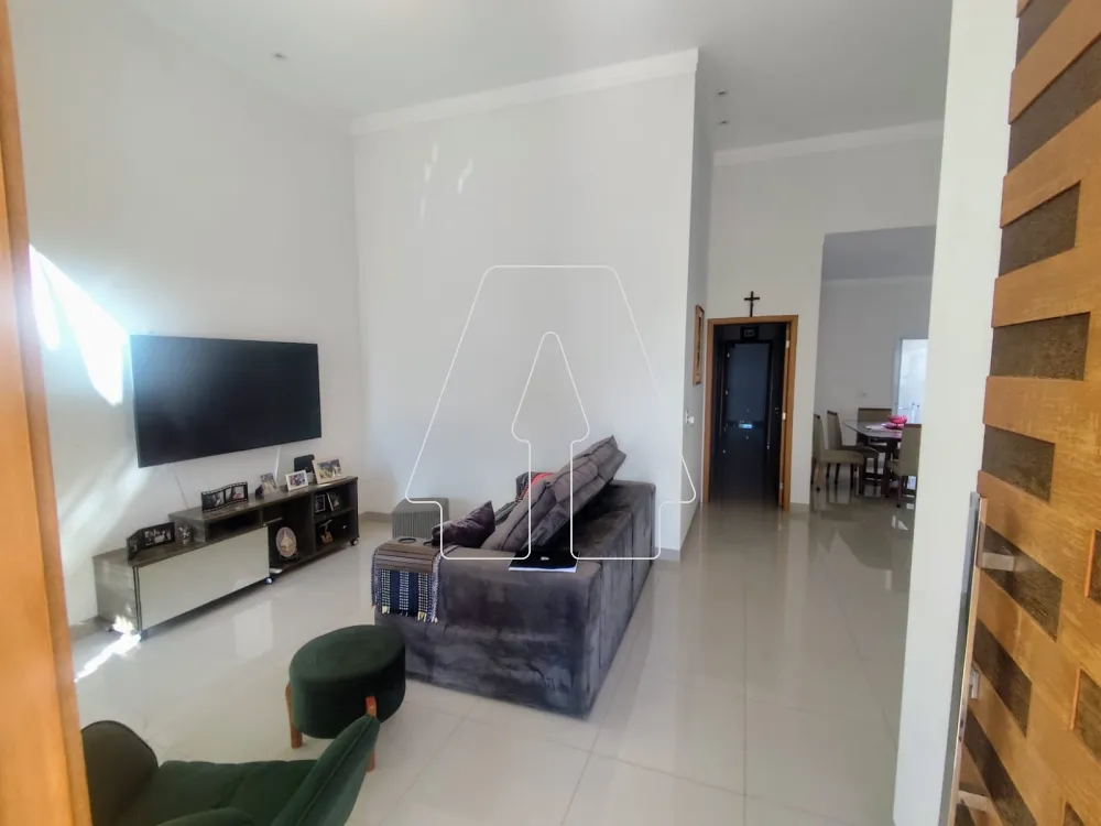 Comprar Casa / Condom&iacute;nio em Ara&ccedil;atuba R$ 800.000,00 - Foto 1
