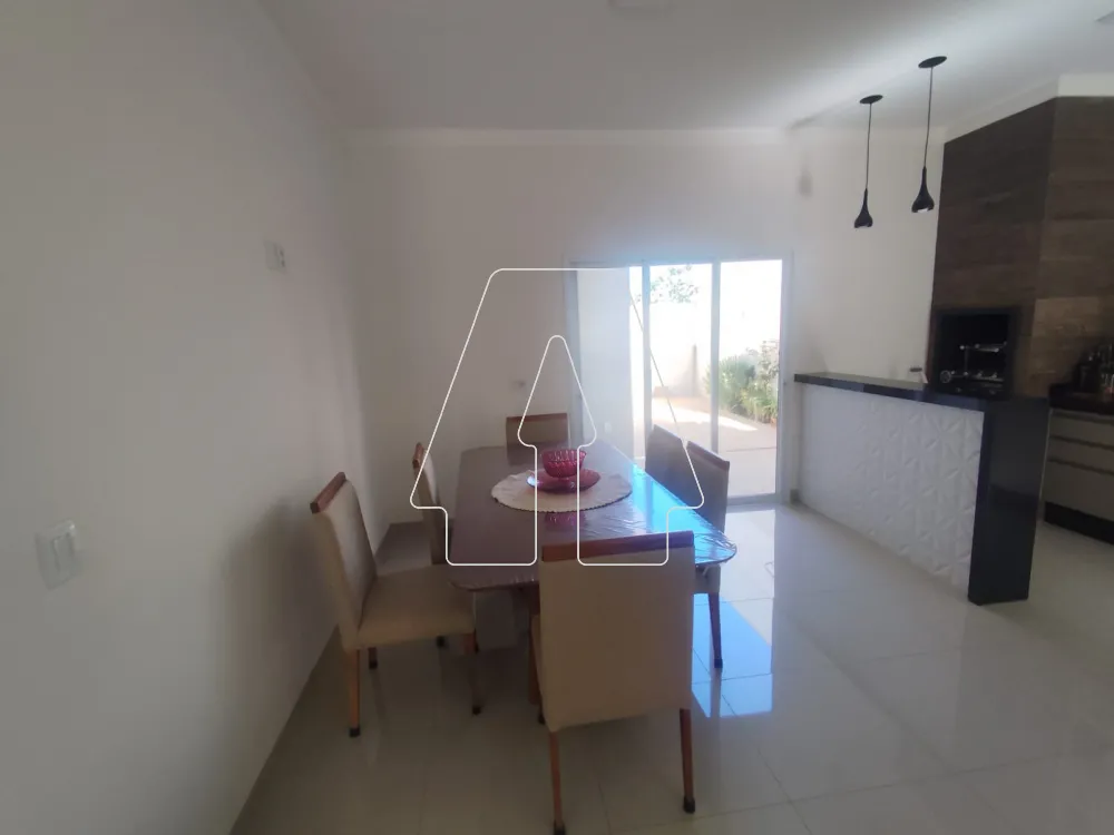 Comprar Casa / Condom&iacute;nio em Ara&ccedil;atuba R$ 800.000,00 - Foto 3