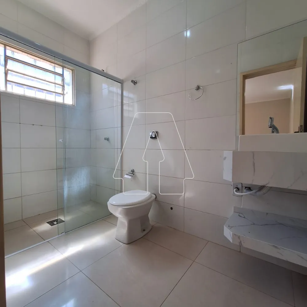 Comprar Casa / Residencial em Ara&ccedil;atuba R$ 400.000,00 - Foto 6
