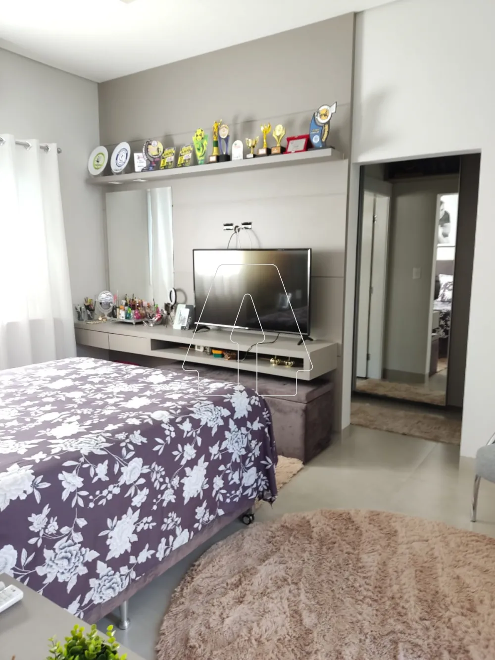 Comprar Casa / Condom&iacute;nio em Ara&ccedil;atuba R$ 1.350.000,00 - Foto 17