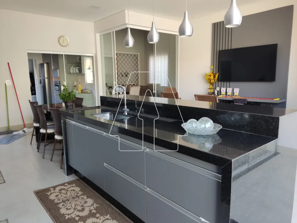Comprar Casa / Condom&iacute;nio em Ara&ccedil;atuba R$ 1.350.000,00 - Foto 7