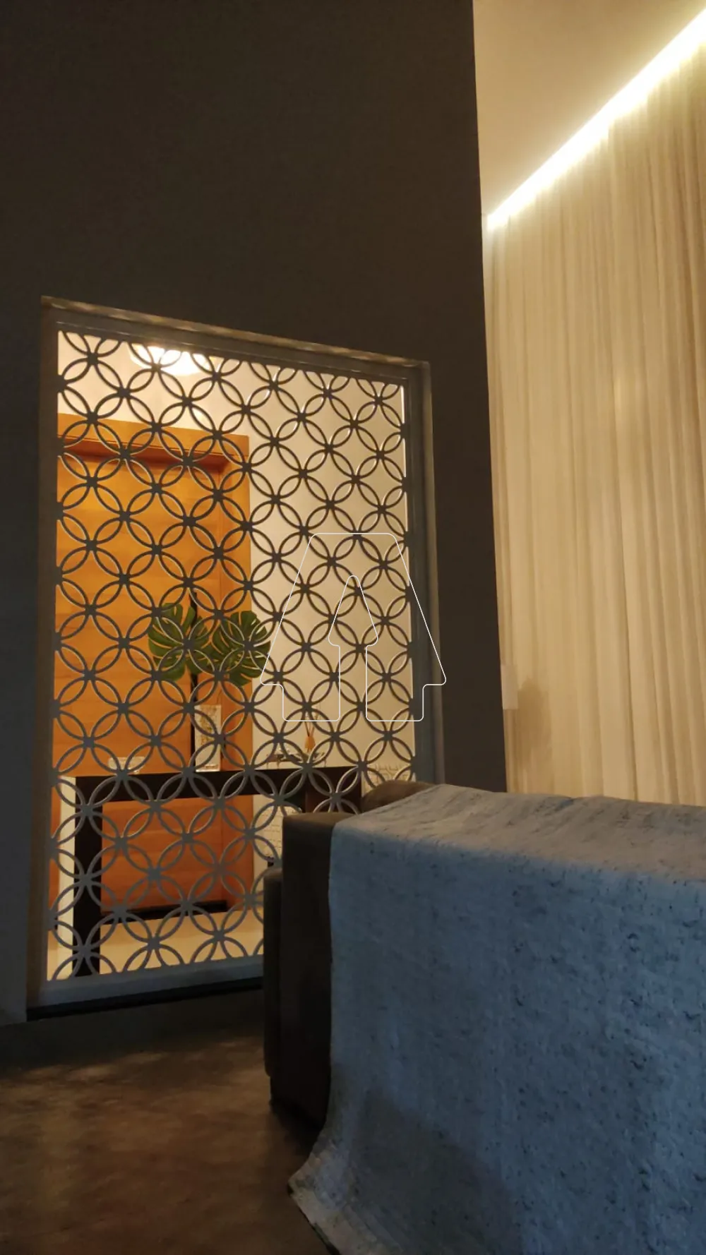 Comprar Casa / Condom&iacute;nio em Ara&ccedil;atuba R$ 1.350.000,00 - Foto 8