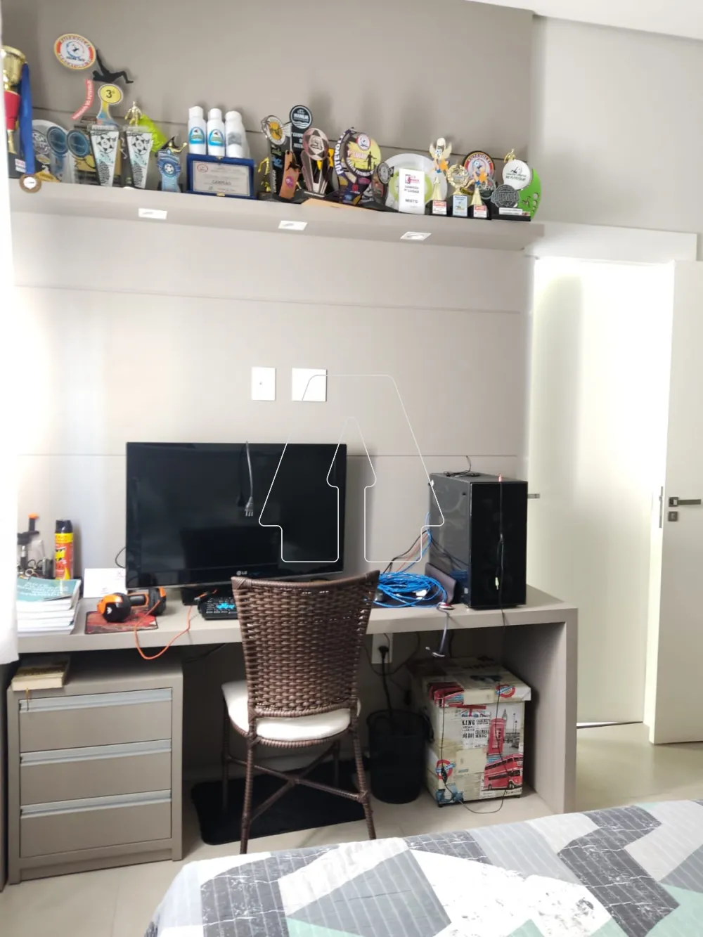 Comprar Casa / Condom&iacute;nio em Ara&ccedil;atuba R$ 1.350.000,00 - Foto 20