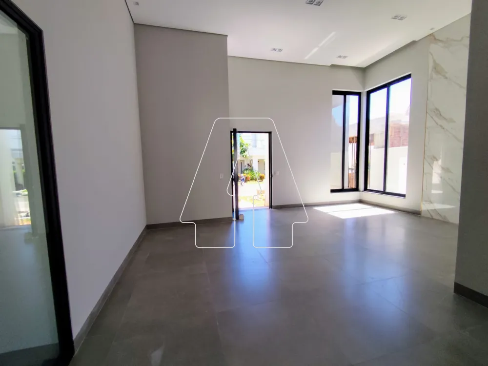Comprar Casa / Condom&iacute;nio em Ara&ccedil;atuba R$ 1.550.000,00 - Foto 1