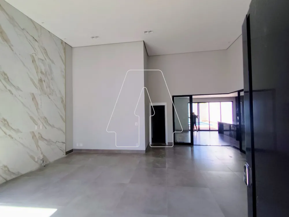 Comprar Casa / Condom&iacute;nio em Ara&ccedil;atuba R$ 1.550.000,00 - Foto 2