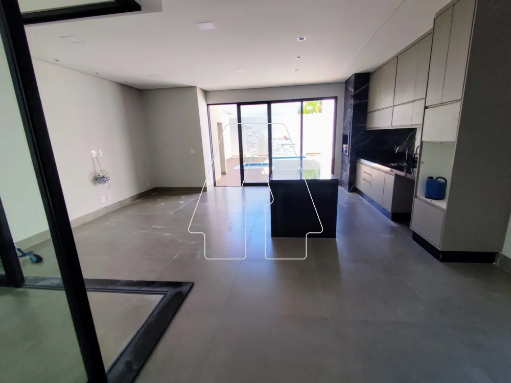 Comprar Casa / Condom&iacute;nio em Ara&ccedil;atuba R$ 1.550.000,00 - Foto 3
