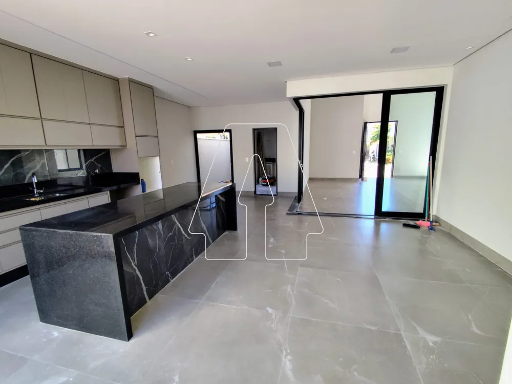 Comprar Casa / Condom&iacute;nio em Ara&ccedil;atuba R$ 1.550.000,00 - Foto 4