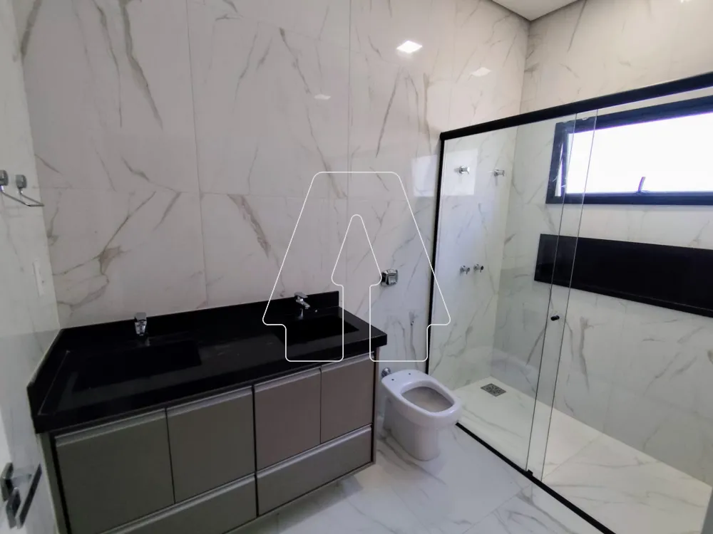 Comprar Casa / Condom&iacute;nio em Ara&ccedil;atuba R$ 1.550.000,00 - Foto 12