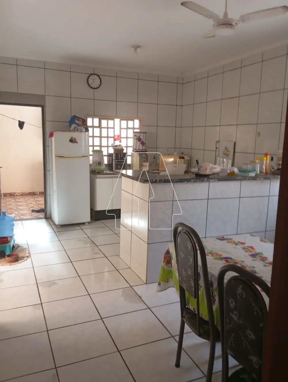 Comprar Casa / Residencial em Ara&ccedil;atuba R$ 390.000,00 - Foto 4