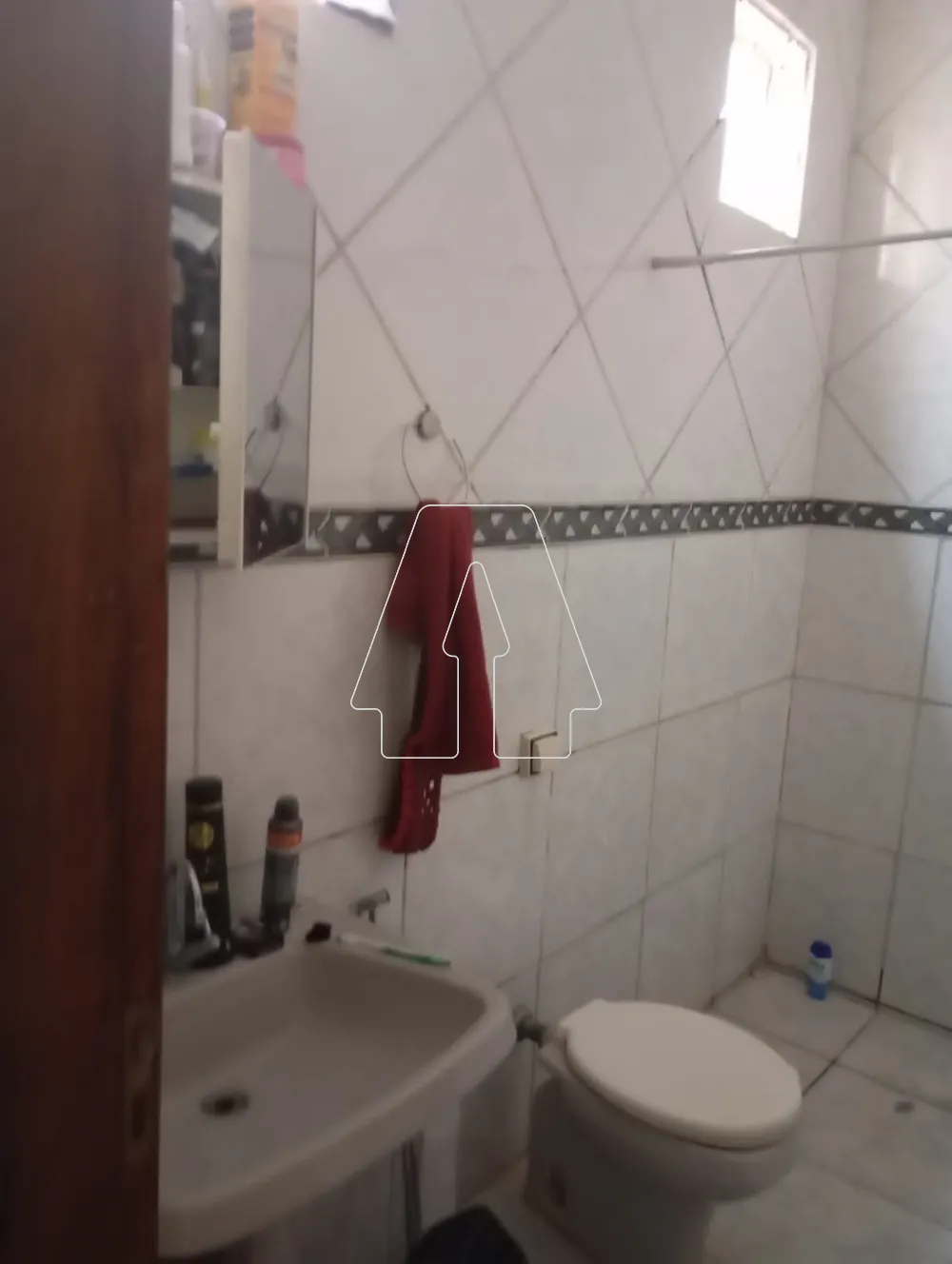 Comprar Casa / Residencial em Ara&ccedil;atuba R$ 390.000,00 - Foto 10