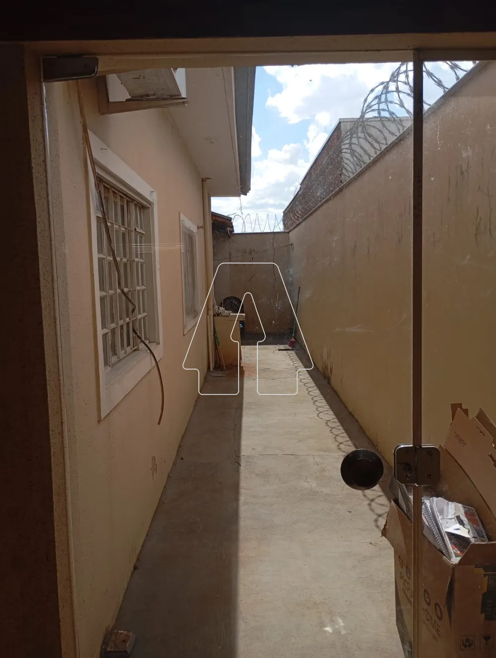 Comprar Casa / Residencial em Ara&ccedil;atuba R$ 390.000,00 - Foto 21