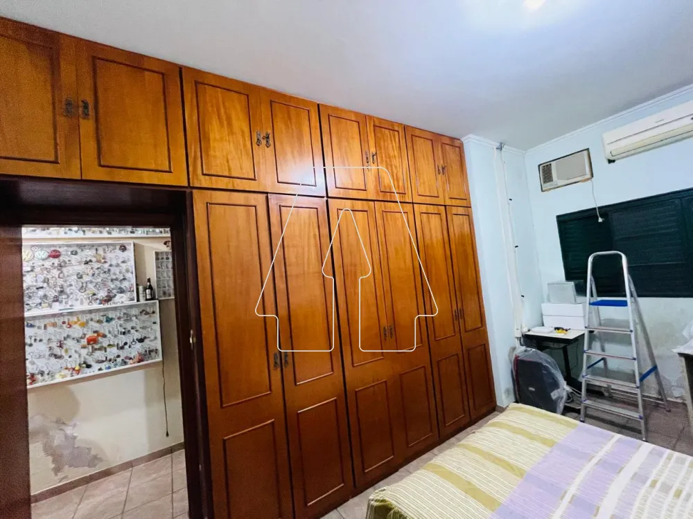Comprar Casa / Residencial em Ara&ccedil;atuba R$ 500.000,00 - Foto 11