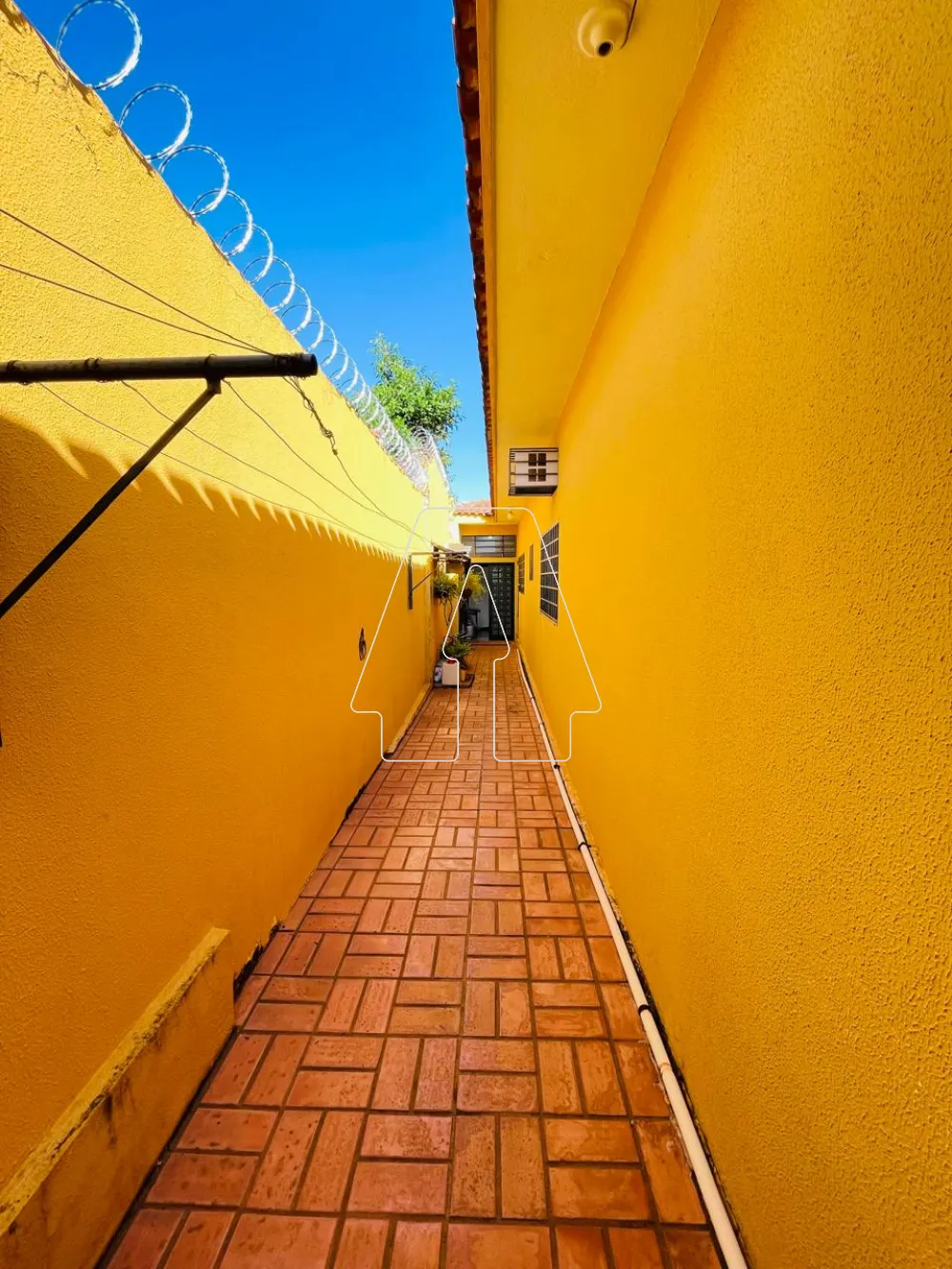 Comprar Casa / Residencial em Ara&ccedil;atuba R$ 500.000,00 - Foto 26