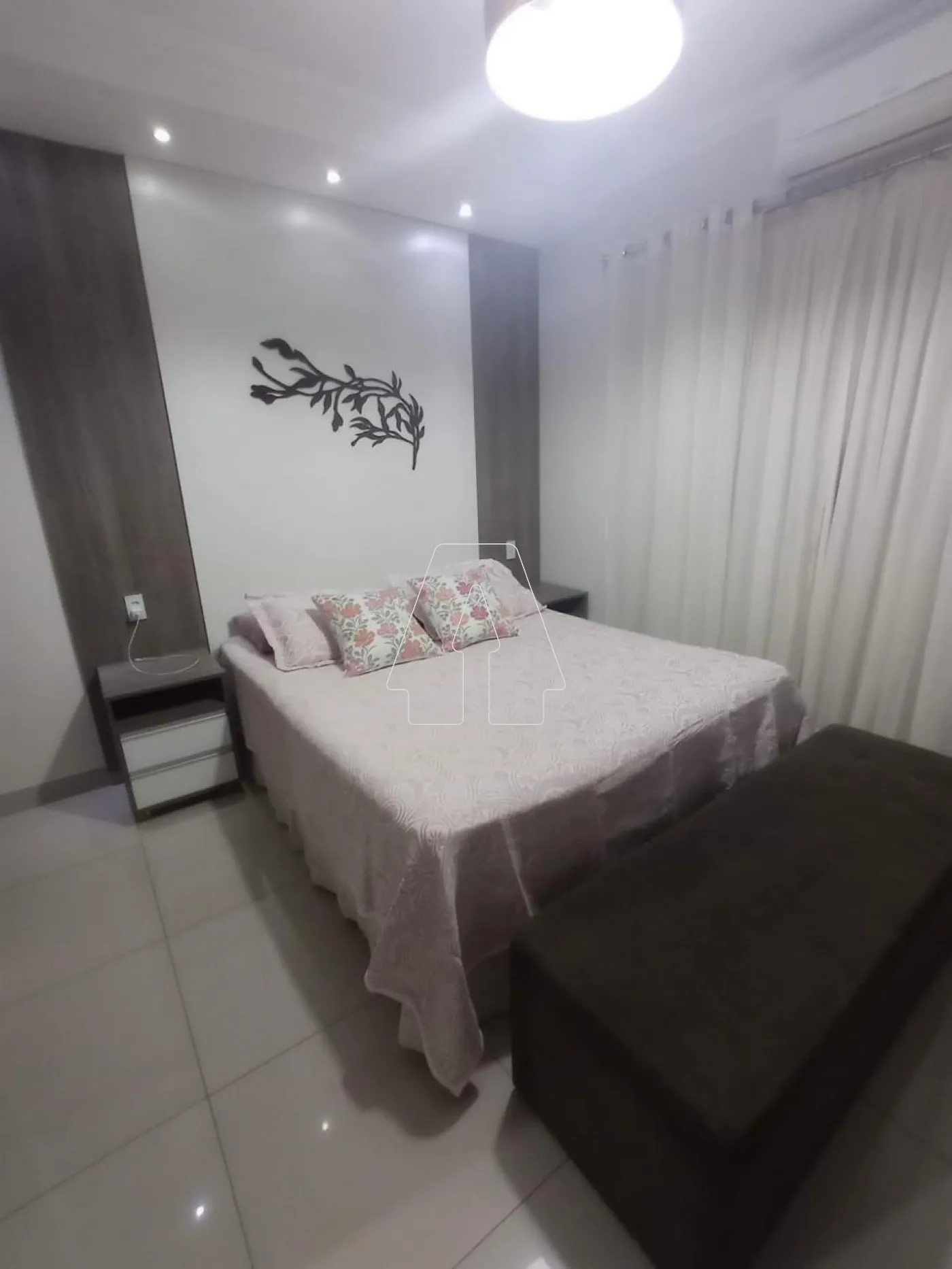Comprar Casa / Residencial em Ara&ccedil;atuba R$ 590.000,00 - Foto 11
