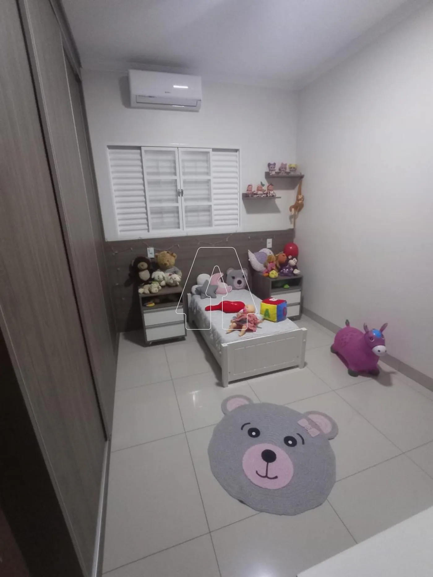 Comprar Casa / Residencial em Ara&ccedil;atuba R$ 590.000,00 - Foto 13