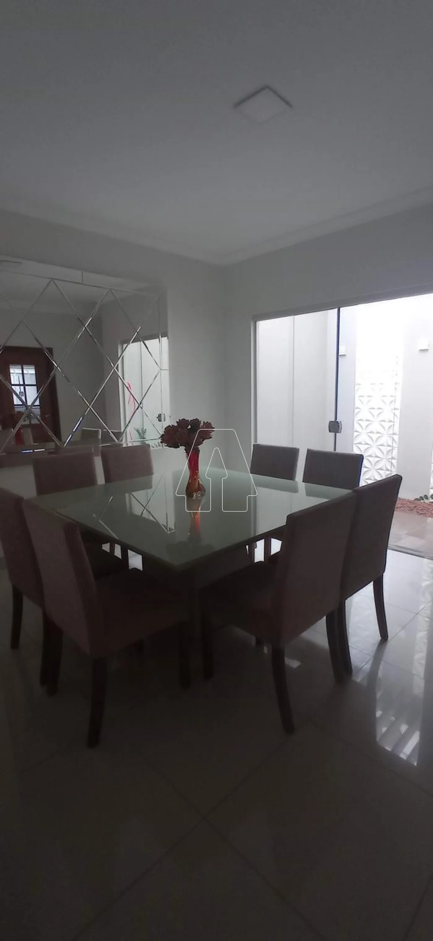 Comprar Casa / Residencial em Ara&ccedil;atuba R$ 590.000,00 - Foto 1
