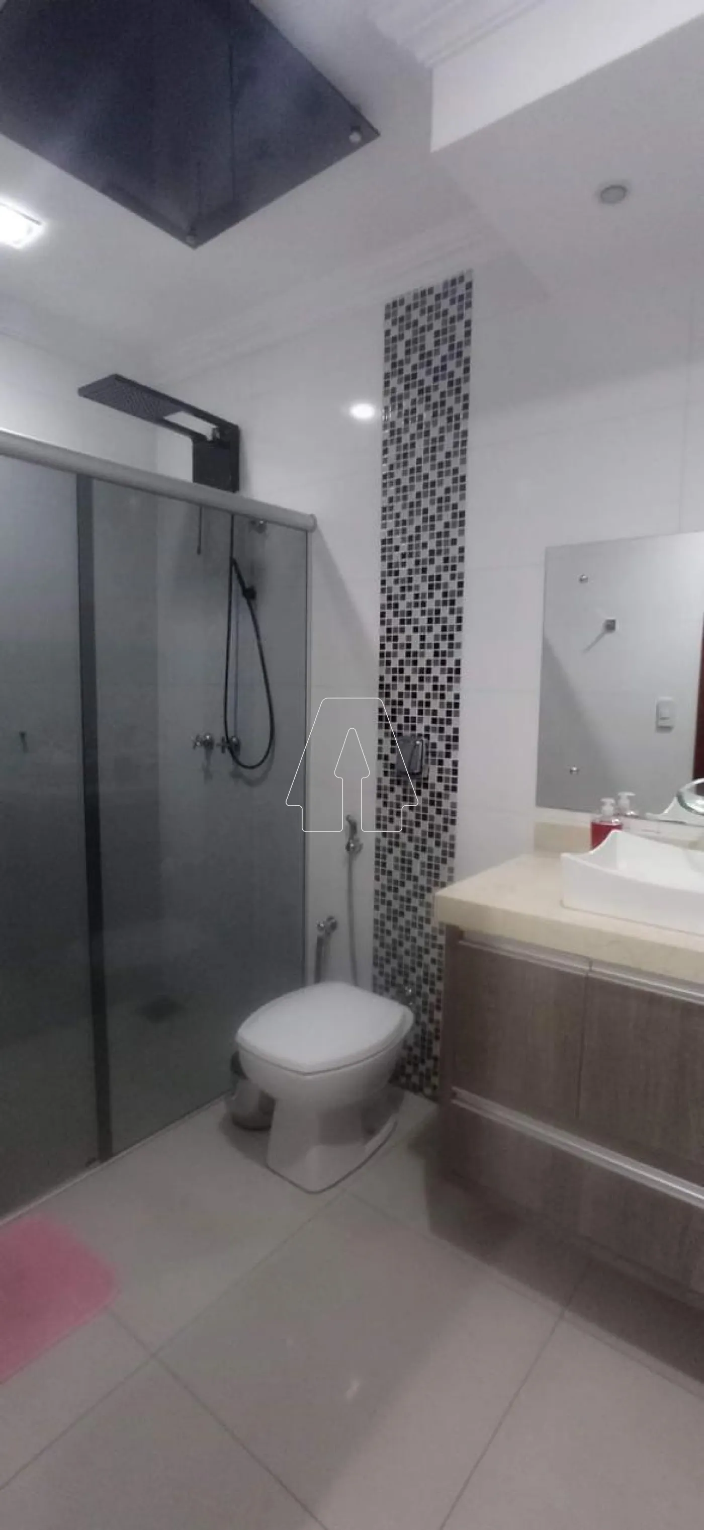 Comprar Casa / Residencial em Ara&ccedil;atuba R$ 590.000,00 - Foto 14