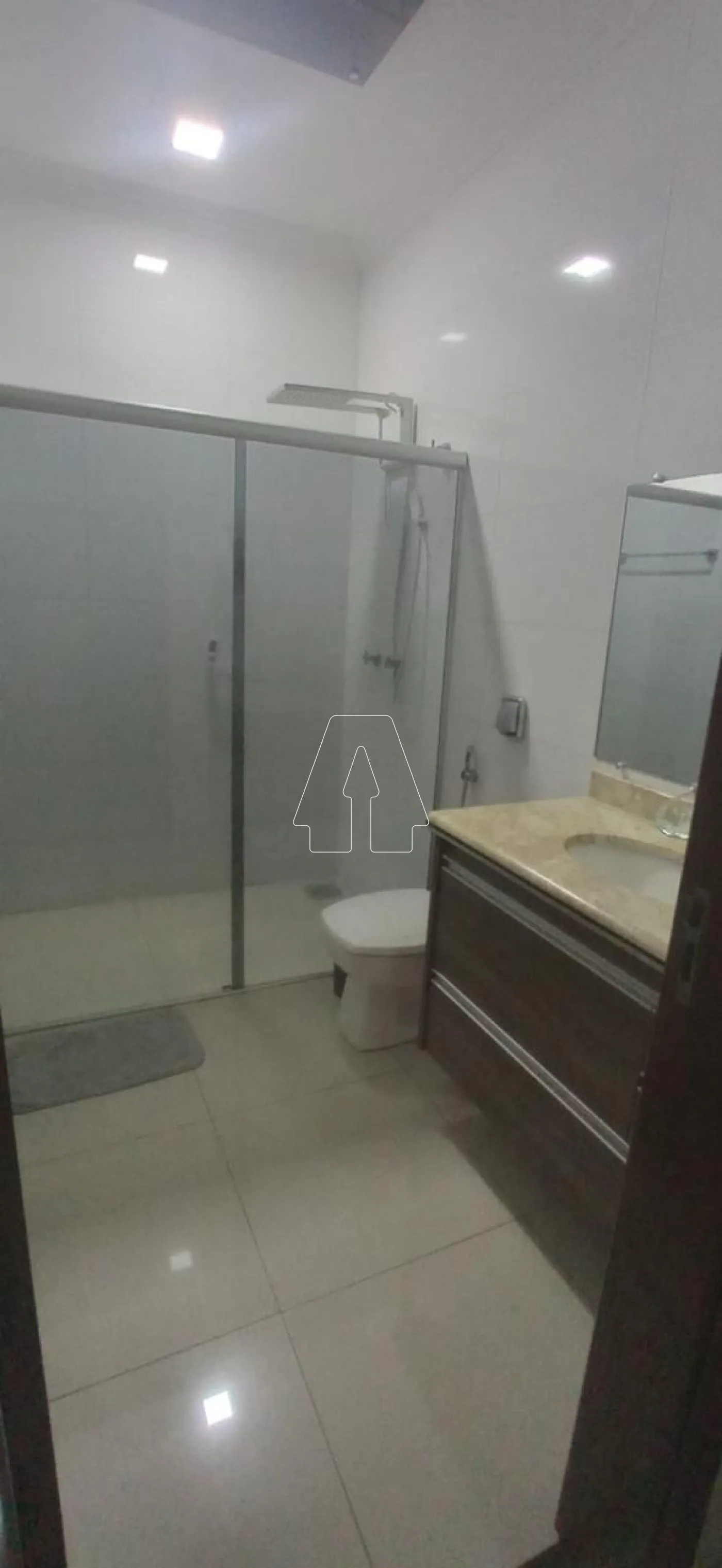 Comprar Casa / Residencial em Ara&ccedil;atuba R$ 590.000,00 - Foto 18