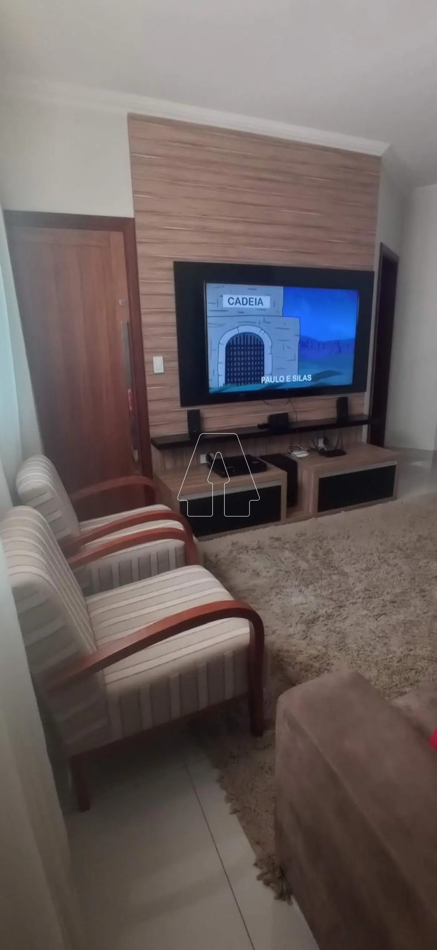 Comprar Casa / Residencial em Ara&ccedil;atuba R$ 590.000,00 - Foto 3